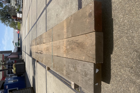 Partij Douglas balken 100 x 300 x 6000mm B-keus